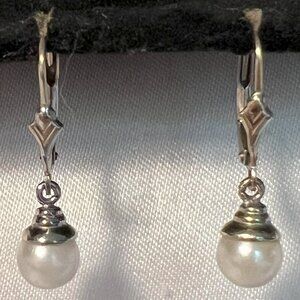 14K White Gold and Pearl Earrings